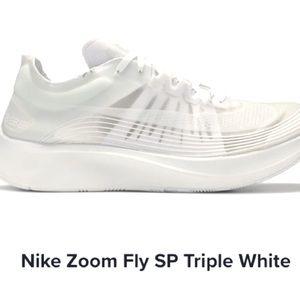 New never worn still in a box perfect condition